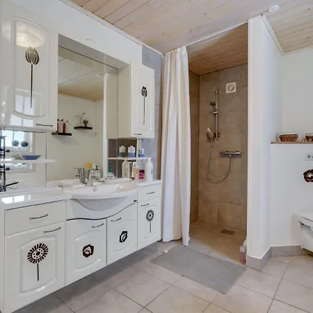 Holiday home Thorth - 1-3km From The Sea In Western Jutland By Interhome *