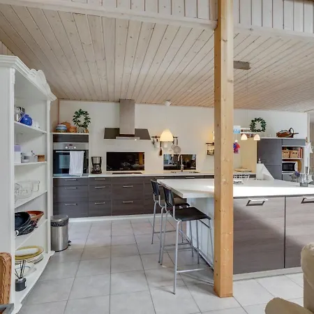 Holiday home Thorth - 1-3km From The Sea In Western Jutland By Interhome *